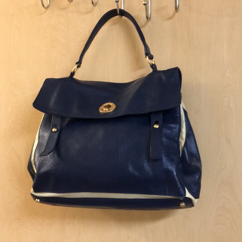 Yves saint Laurent